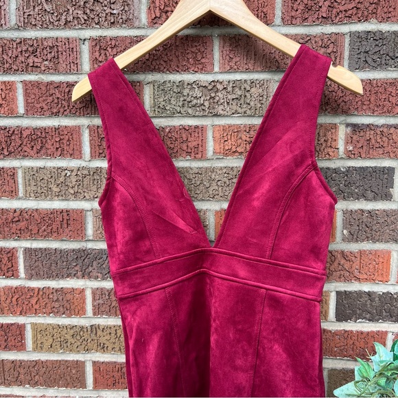 Forever 21 Burgundy Faux Suede Pinafore Bodycon Dress - Picture 4 of 4